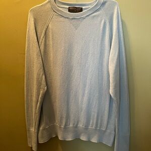 American Gian sweater in very good condition, light blue color